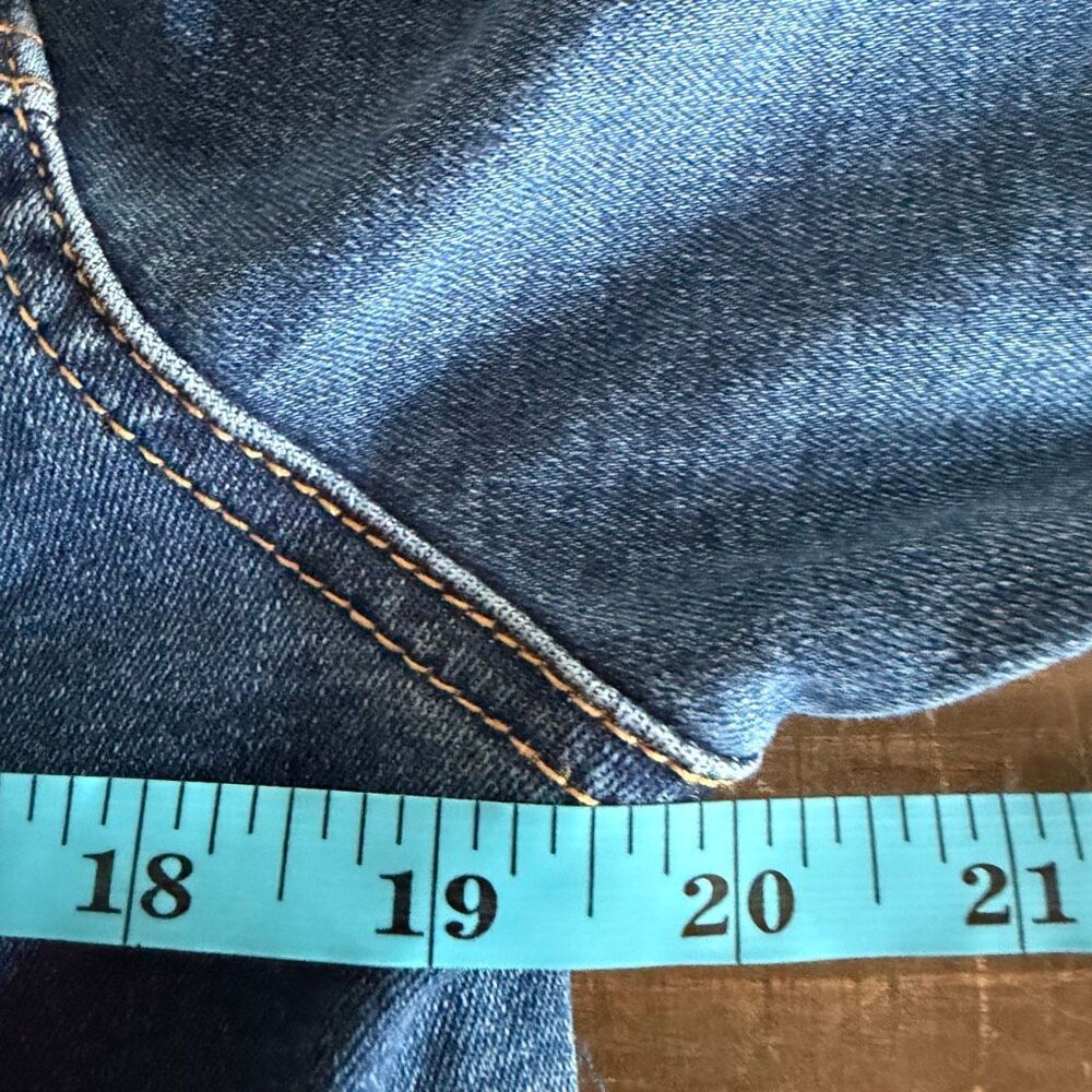 Express Stretch Denim Long Sleeve Button Front Wide Leg Jumpsuit Blue L NEW - Picture 15 of 16